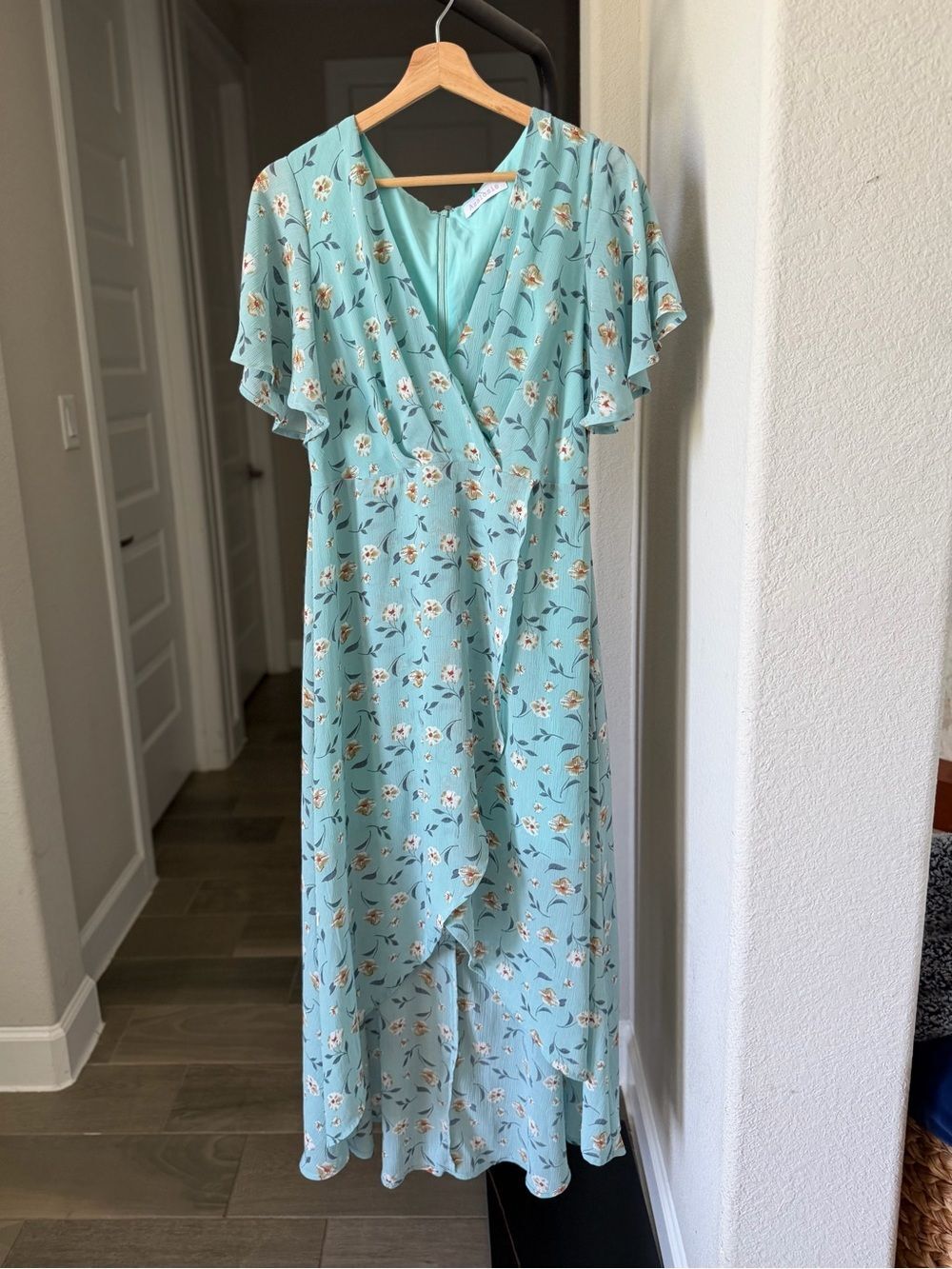 Azalosie Floral Aqua Maxi Wrap Dress with Flutter Sleeves M